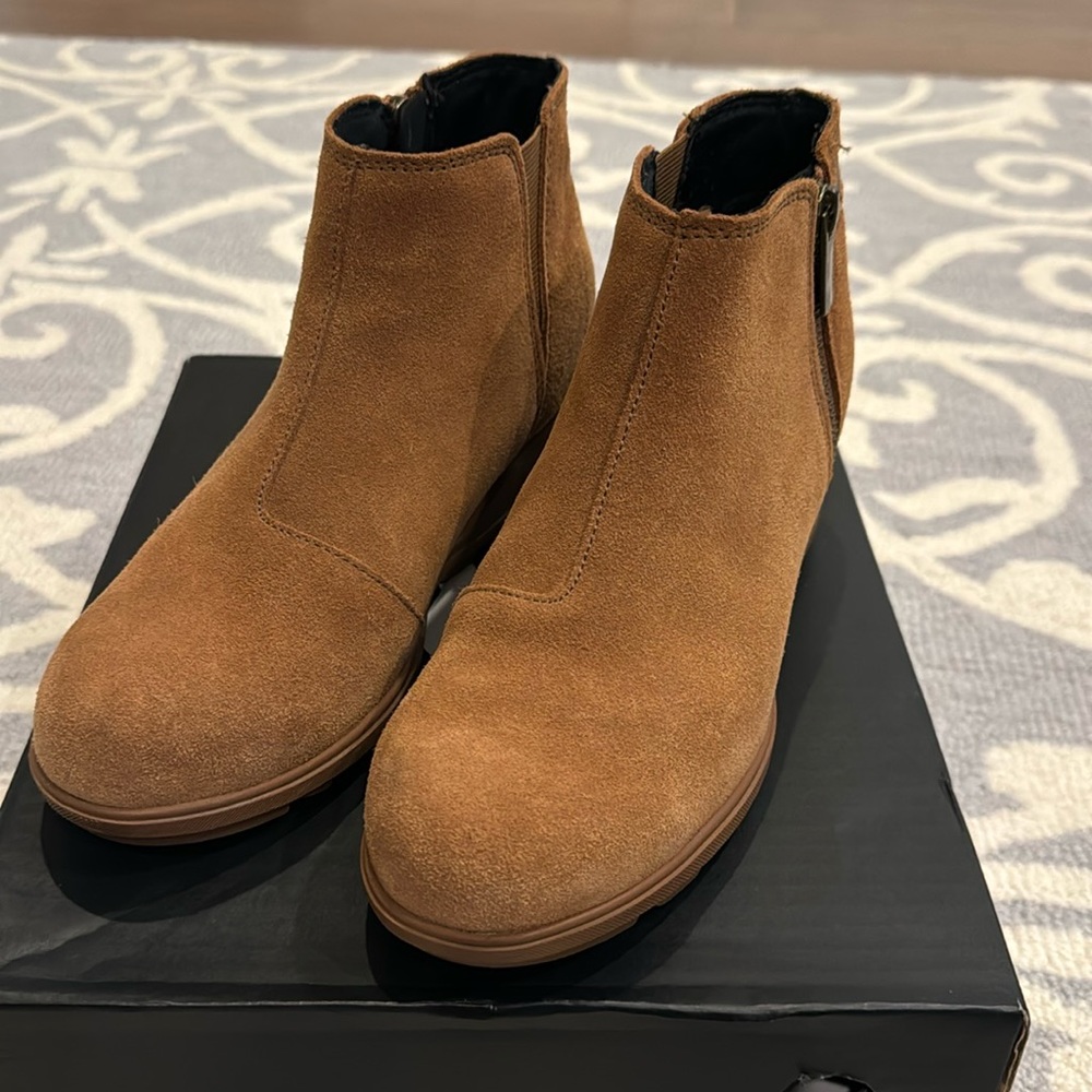 SOREL Evie Zip Bootie